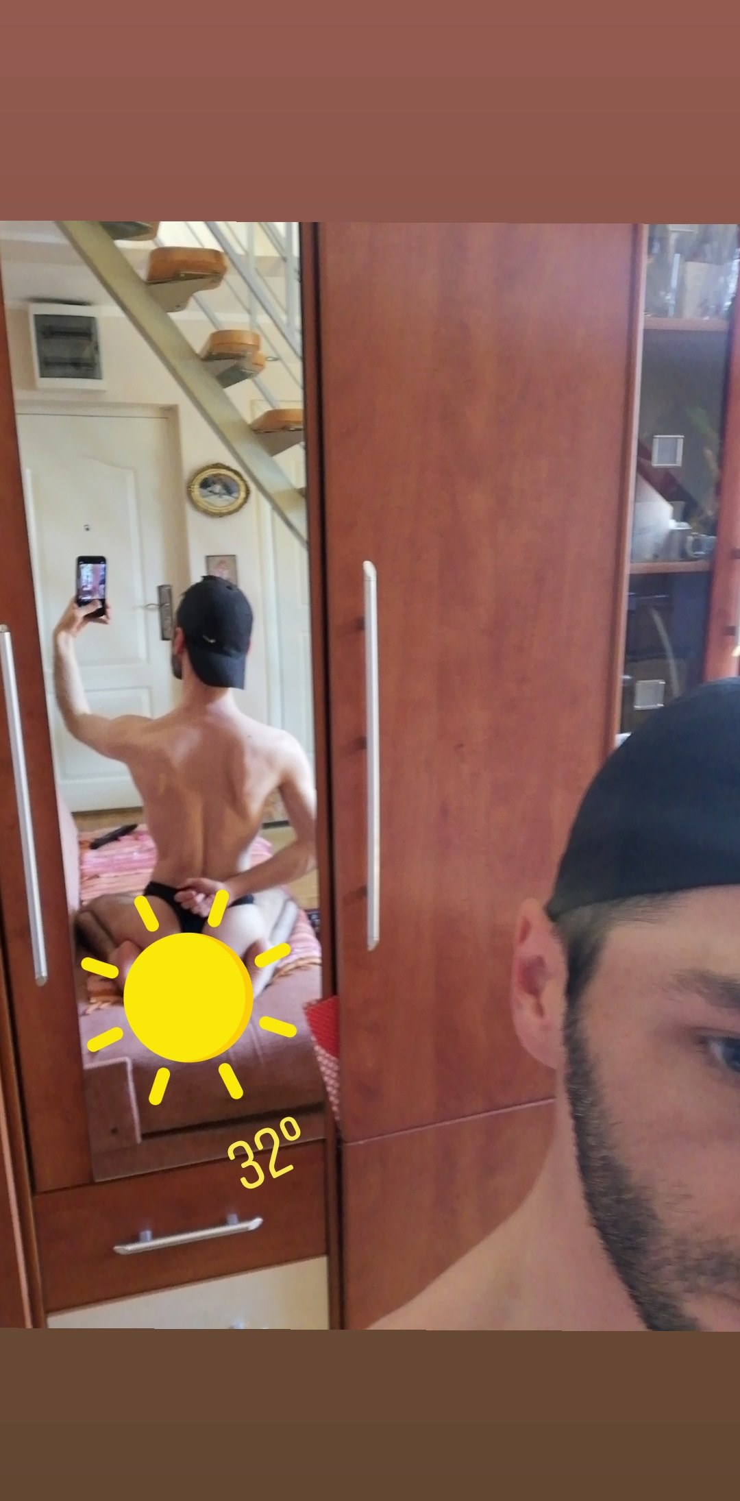 Naslovna fotografija — GuyFromSerbia